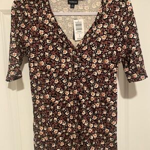 NWT Torrid Cotton Henley Elbow Sleeve Top in Women’s 0 (L12)